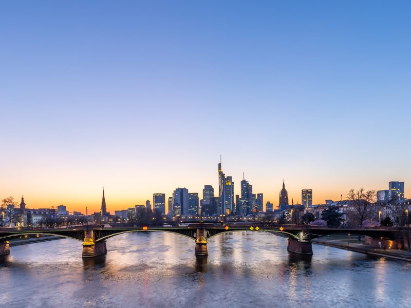 Schiffsreise Entspannung und Auszeit auf dem Rhein - Frankfurt