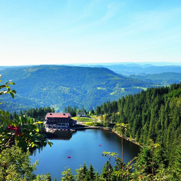 Busreise Ostern im Schwarzwald - Mummelsee im Schwarzwald © TI Seebach - Elmar Langenbacher