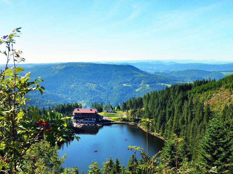 Busreise Ostern im Schwarzwald - Mummelsee im Schwarzwald © TI Seebach - Elmar Langenbacher