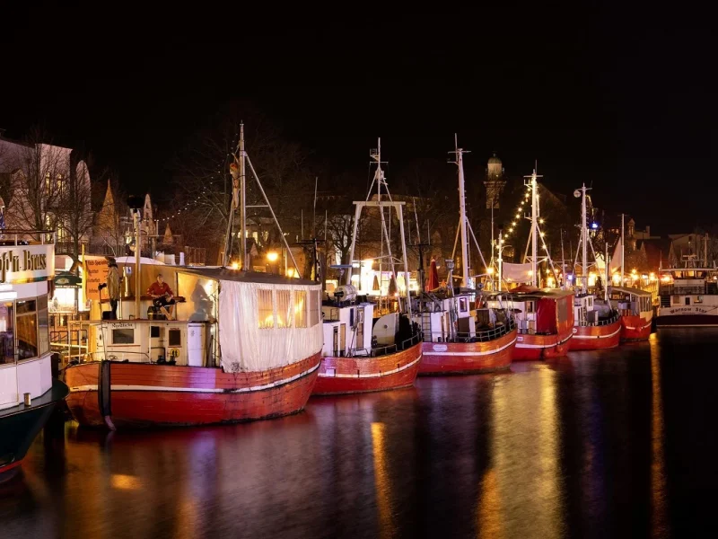 Busreise Advent in Wismar und Lübeck: Warnemünde