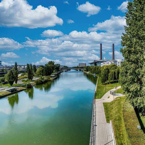 Flusskreuzfahrt von der Förde an die Spree: Wolfsburg