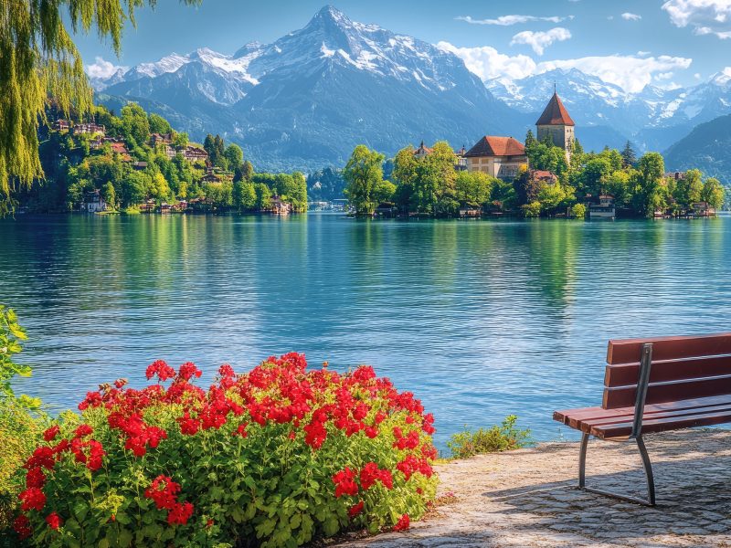 Busreise Gartenperlen mit Aussicht - Aussicht auf Schloss Oberhofen