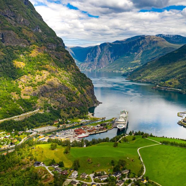 Hochseekreuzfahrt Die Schären & Fjorde von Norwegen - Flam