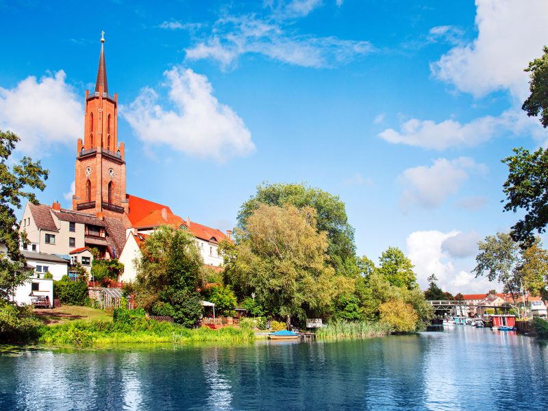 Flusskreuzfahrt Von der Kieler Woche in die Hauptstadt - Rathenow