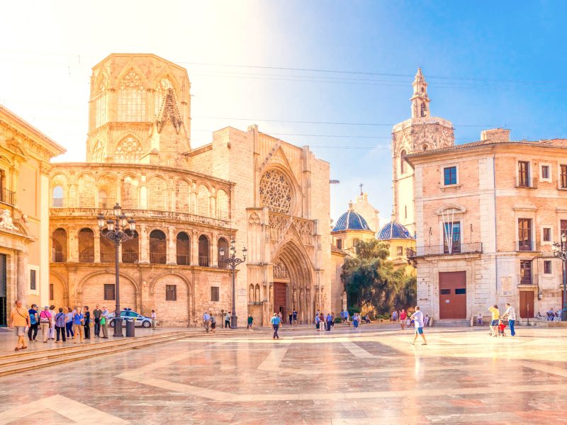 Frühling an der Costa Blanca: Valencia @ pure-life-pictures - Fotolia