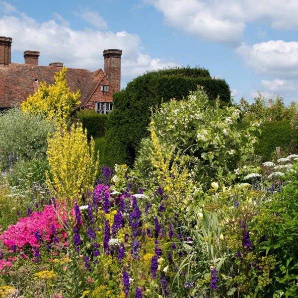 Busreise die schönsten Gärten Südenglands:  Great Dixter House