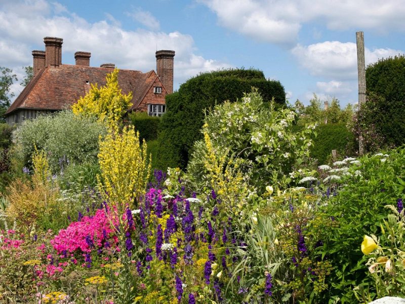 Busreise die schönsten Gärten Südenglands:  Great Dixter House