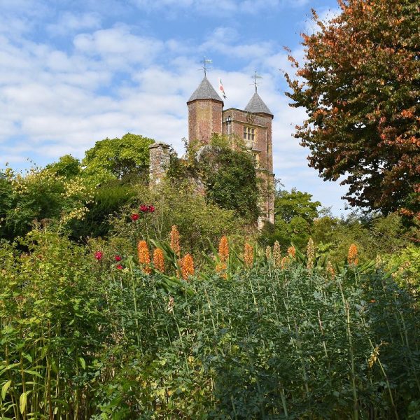 Busreise die schönsten Gärten Südenglands: Sissinghurst Garden