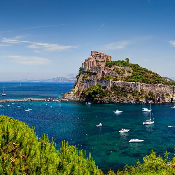 Flugreise Insel Ischia - das Thermalparadies @ Yevgen Belich - Fotolia.com