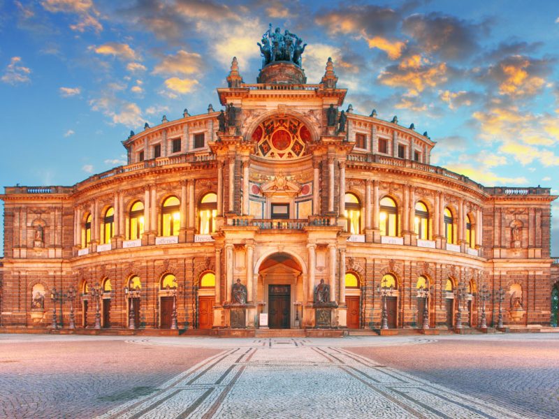 Busreise Dresdner Weihnachtstradition - Dresdner Oper
