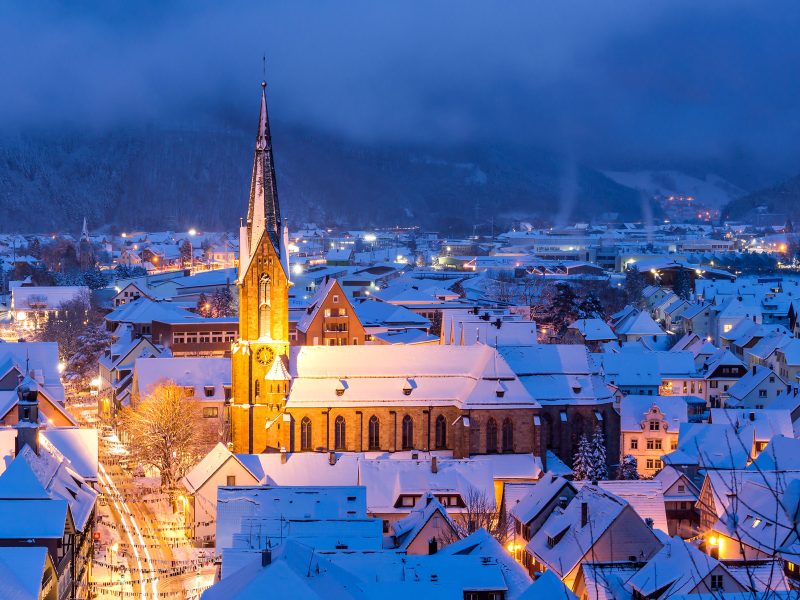 Busreise Schwarzwald im Advent  © marcelheinzmann - Fotolia