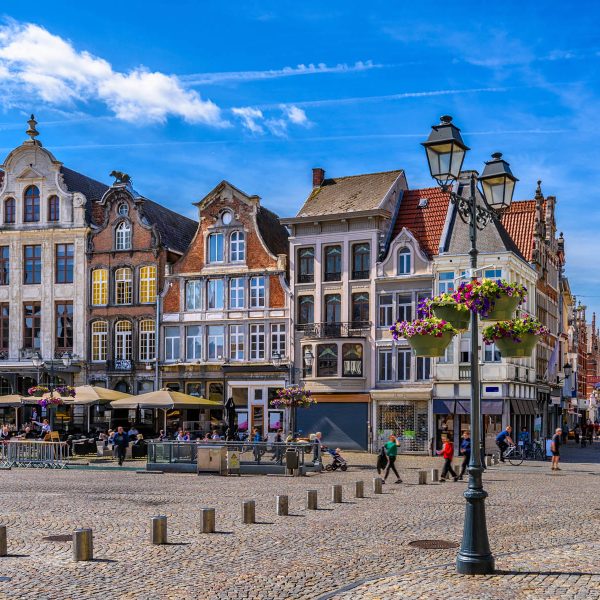 Busreise Belgischer Cocktail - Marktplatz von Mechelen