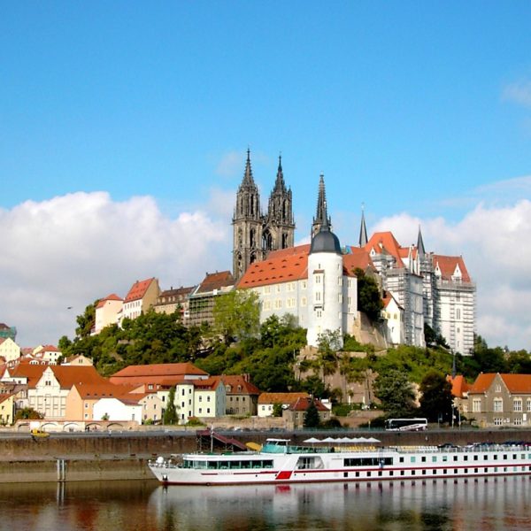 Busreise WEinfeste im Elbtal - Dom zu Meißen © pixabay