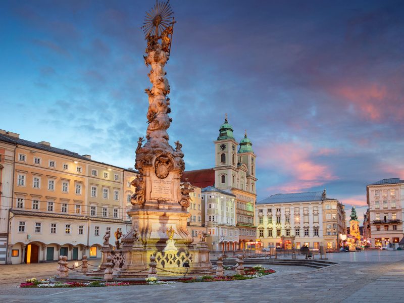 Busreise Österreich auf Schienen: Eine Reise voller Nostalgie - Ein Ausflug nach Linz