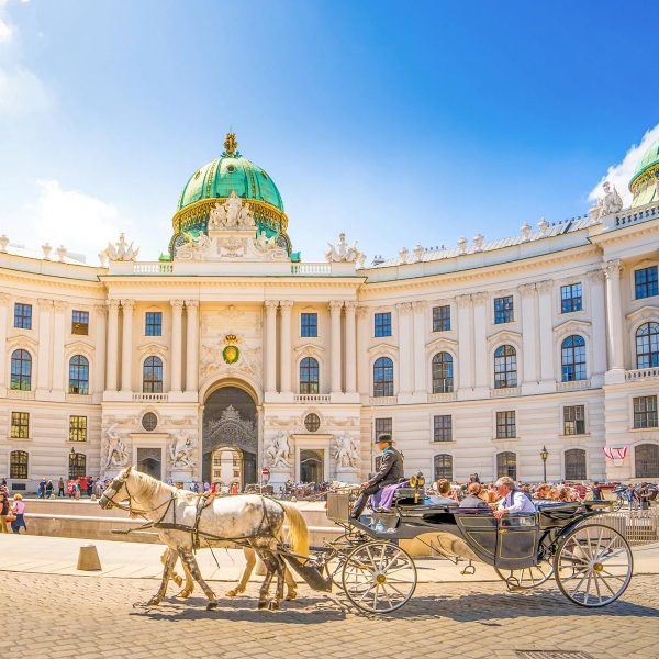Busreise Donausymphonie - Hofburg in Wien
