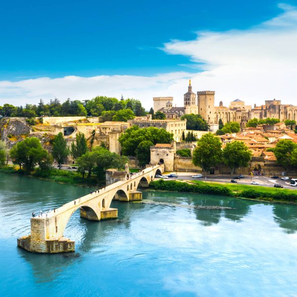 Flusskreuzfahrt Auf der Rhône ins Herz der Provence inkl. Flug - Avignon