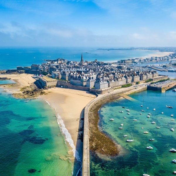 Flugreise Einmal um die Insel - Wandern auf der Kanalinsel Jersey: Saint-Malo
