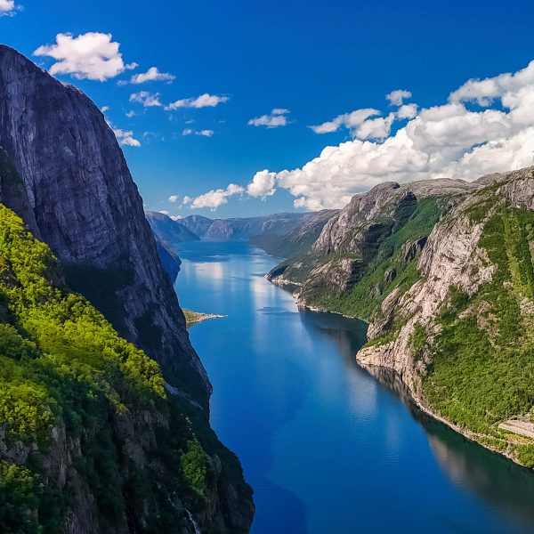 Hochseekreuzfahrt Hamburg - Nordkap - glücklich sein: Lysefjord