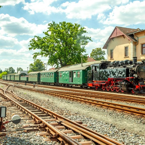 Tagesfahrt „Rotkäppchen“ – Märcheninszenierung der Landesbühnen Sachsen - Radebeul