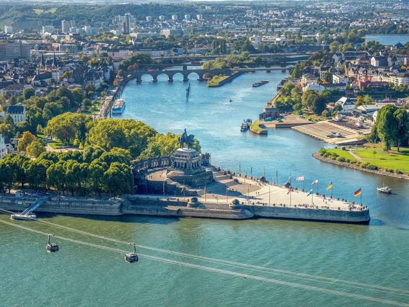 Flusskreuzfahrt Rhein und Mosel zur Saarschleife:  Koblenz
