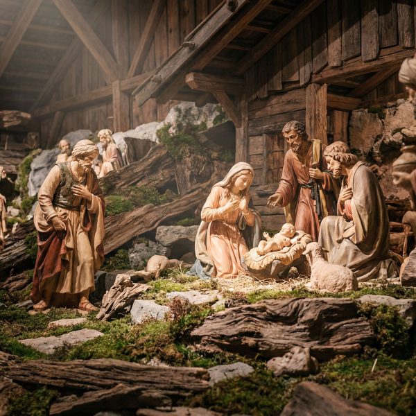 Busreise Advent Südtiroler Weihnachtsmärkte - Krippenwelt in Maranatha