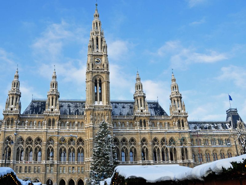 Busreise Adventsglanz an der Donau - Wien im Advent