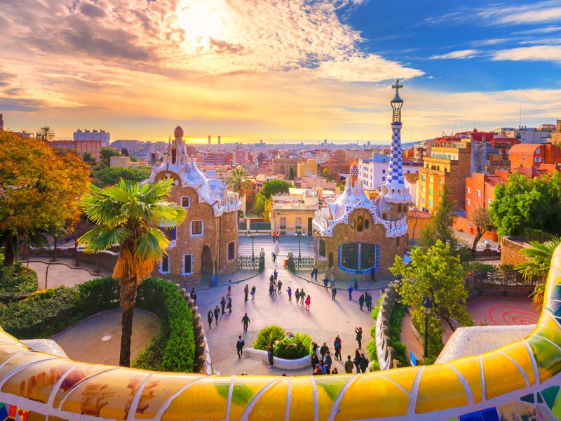 Flugreise Barcelonas Highlights - Park Güll © MasterLu - Fotolia