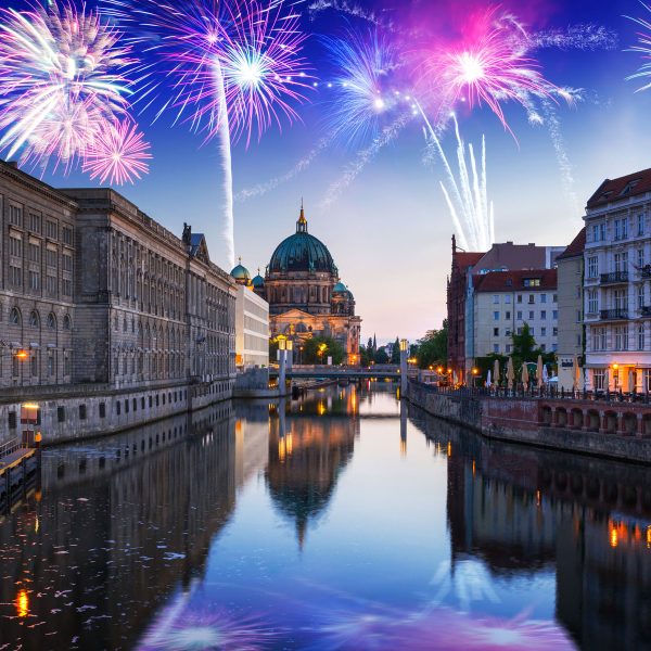 Flusskreuzfahrt Glanzvoller Jahreswechsel - Feuerwerk über Berlin
