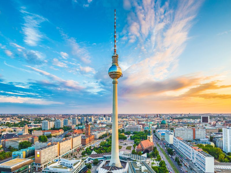 Flusskreuzfahrt Glanzvoller Jahreswechsel - Fernsehturm am Alexanderplatz