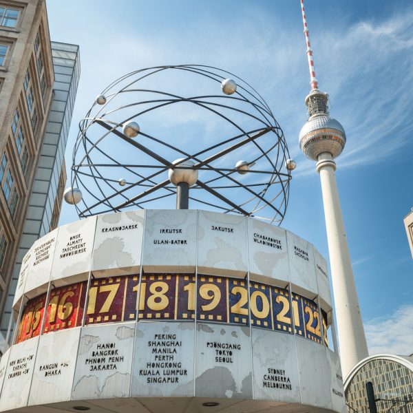 Flusskreuzfahrt Glanzvoller Jahreswechsel - Weltuhr auf dem Alexanderplatz