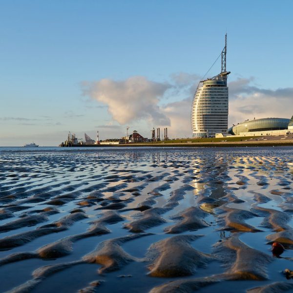 Busreise Friesen-Flair & Weihnachts-Meer! Willkommen in Jever: Bremerhaven