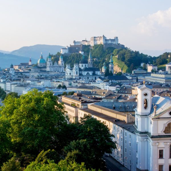 Busreise Salzburg, Königssee & Berchtesgaden: Salzburger Stadtpanorama - © pixabay