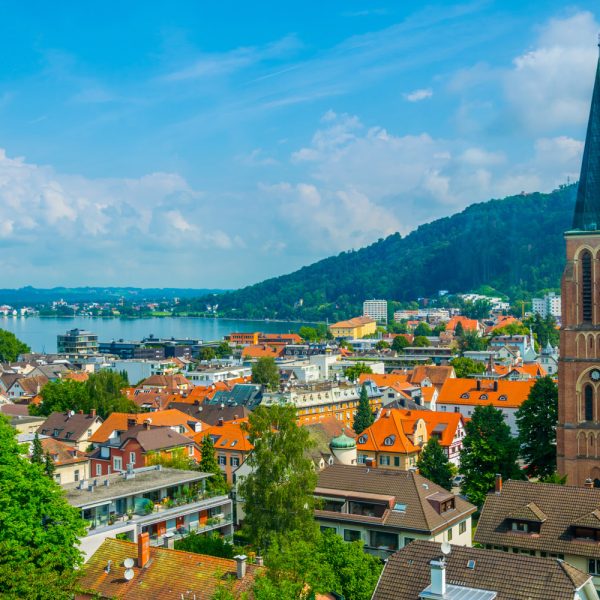 Busreise 7 Tage reisen - 5 Länder erfahren: Bregenz in Österreich