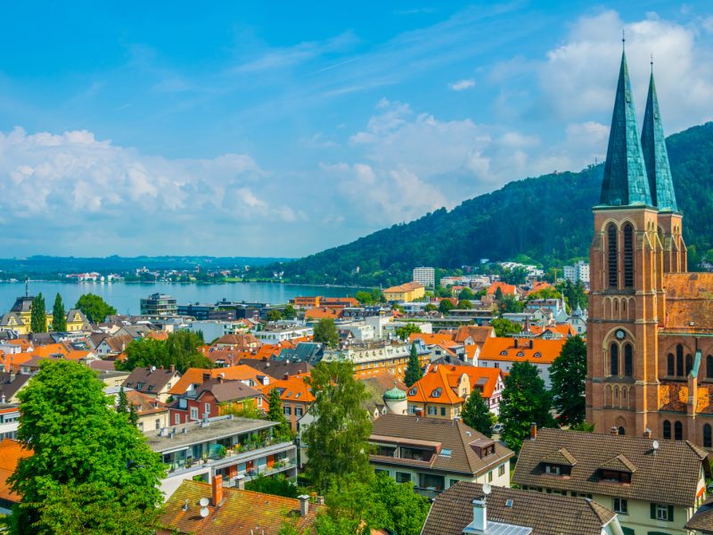 Busreise 7 Tage reisen - 5 Länder erfahren: Bregenz in Österreich