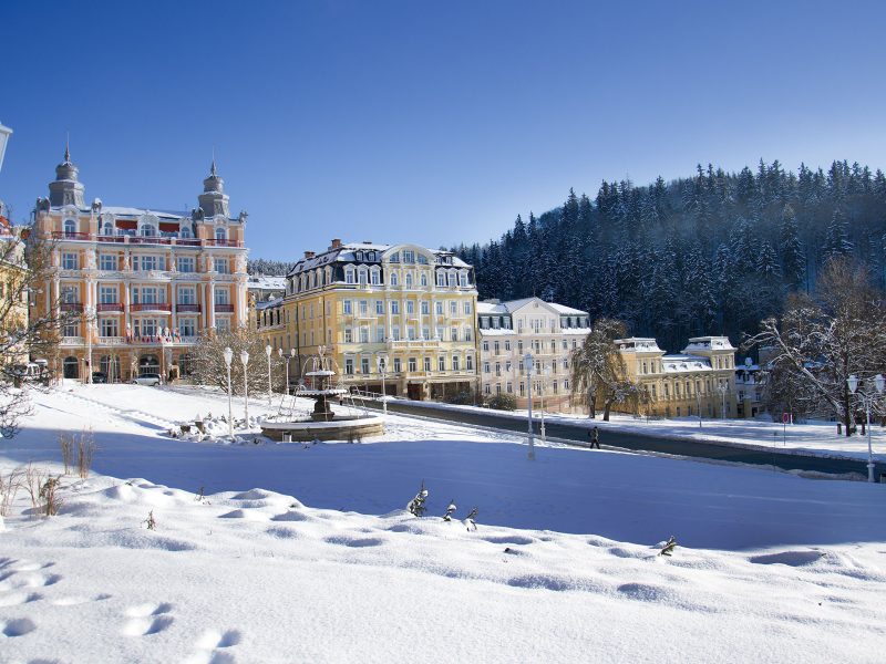 Busreise Bergmannskonzert am Fichtelberg - Karlsbad © vanGeo - Fotolia.com