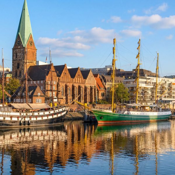 Busreise Bremen, Bremerhaven & Helgoland - Bremer Hafen