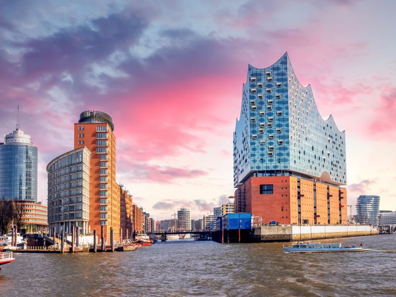 Busreise Starpianist Ivo Pogorelich in der Elbphilharmonie