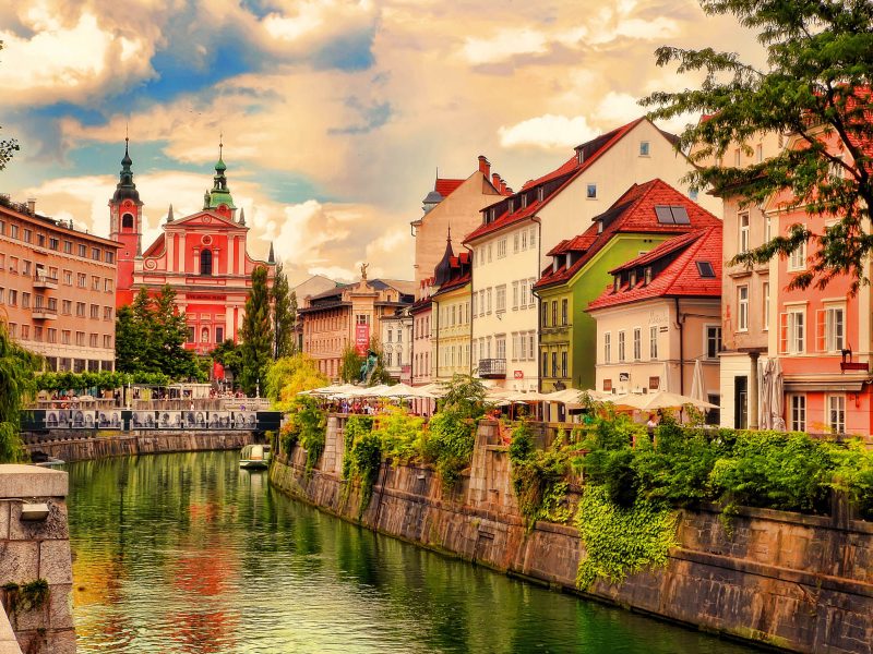 Busreise Slowenischer Blütenrausch - Ljubljana