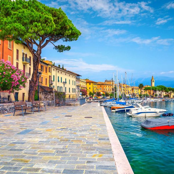 Busreise Süßes Nichtstun am Gardasee - Riva del Garda