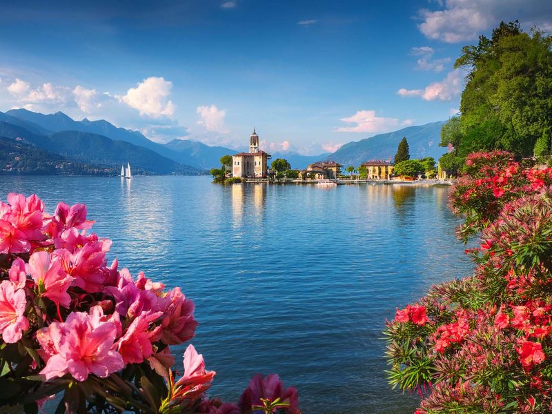 Busreise Italiens blühende Seenlandschaft