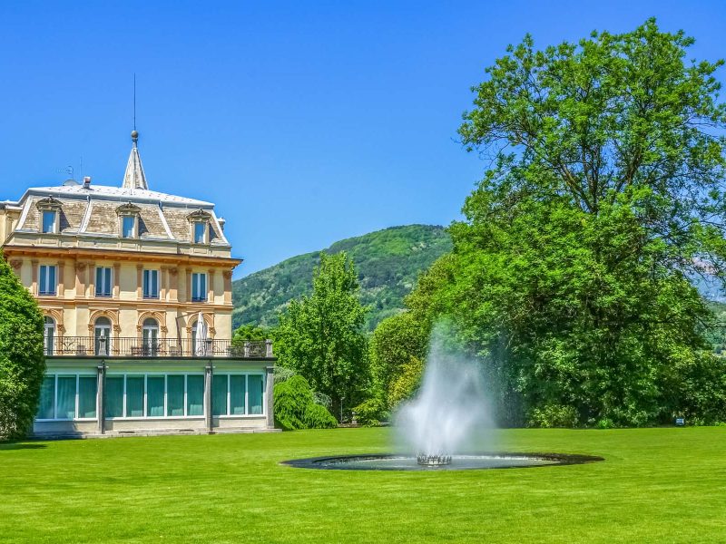 Busreise Italiens blühende Seenlandschaft - Villa Taranto