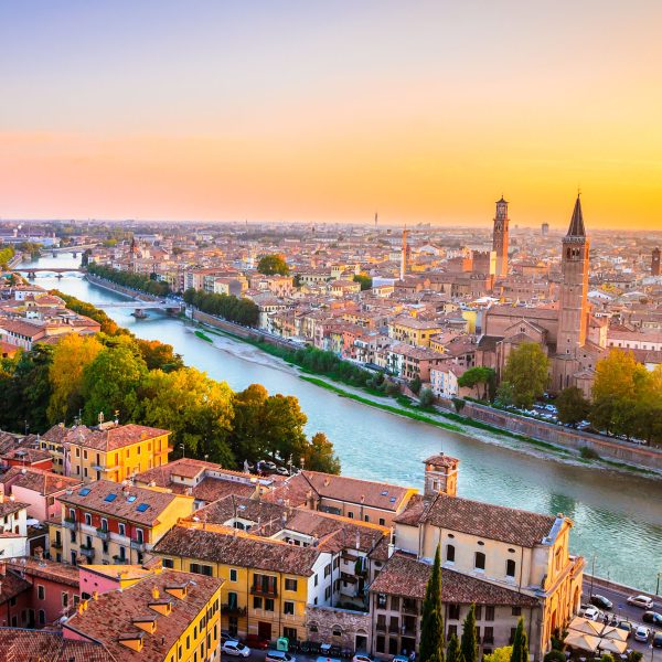 Busreise Rundreise Sizilien - antik und feurig: Verona