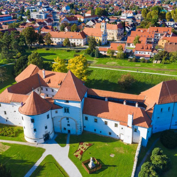 Busreise Von Zagrebs Charme bis zur Adriaküste - Varaždin