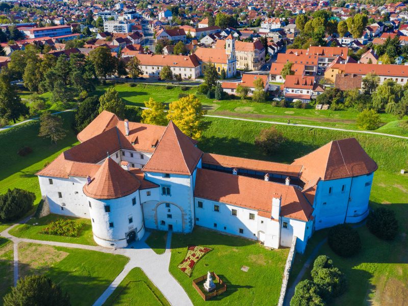 Busreise Von Zagrebs Charme bis zur Adriaküste - Varaždin