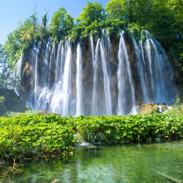 Busreise Von Zagrebs Charme bis zur Adriaküste - Plitvicer Seen