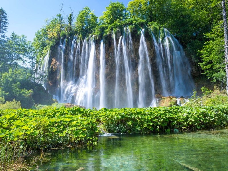 Busreise Von Zagrebs Charme bis zur Adriaküste - Plitvicer Seen
