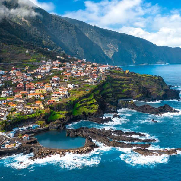 Flugreise Madeira - Blumeninsel im Atlantik: Porto Moniz