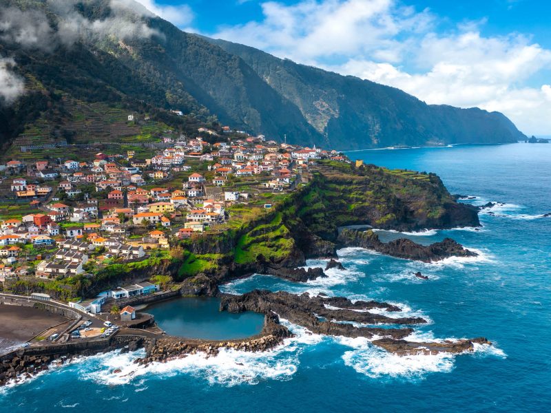 Flugreise Madeira - Blumeninsel im Atlantik: Porto Moniz