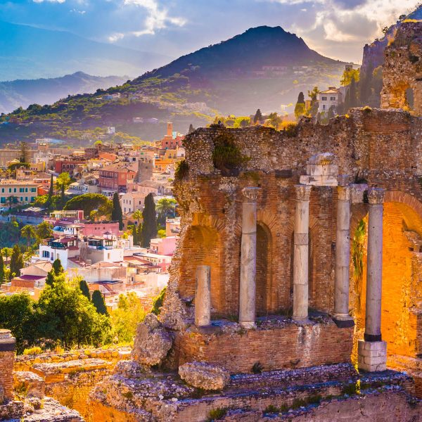 Flugreise Sizilien - ein mediterraner Traum: Taormina