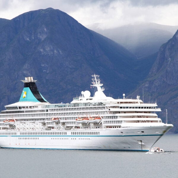 Kreuzfahrt Fjordnorwegen für Naturliebhaber - MS Artania © Phoenix Reisen GmbH